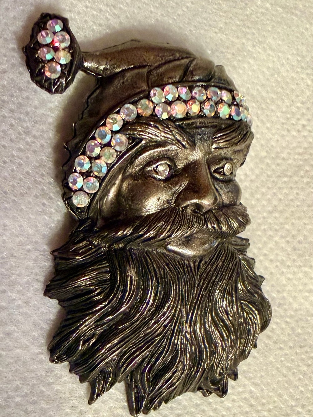 Vintage Signed WEISS Pewter Santa Claus Brooch Pin Aurora Borealis Rhinestones